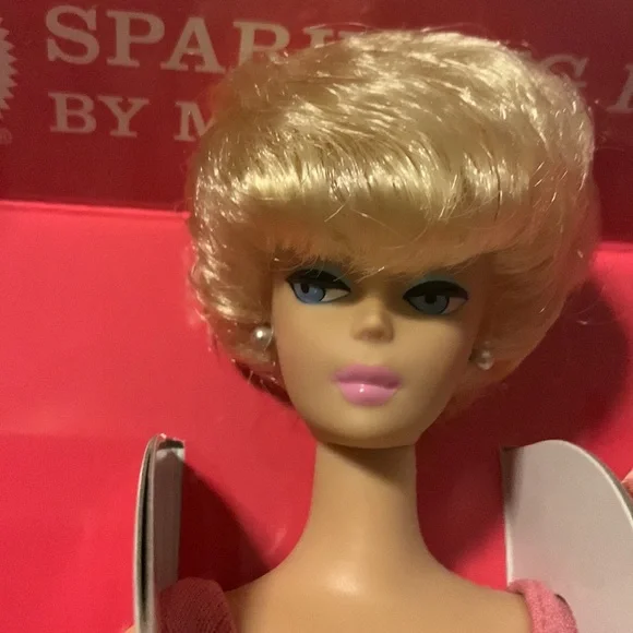 Barbie Sparkling Pink Gift Set. - Picture 3 of 7